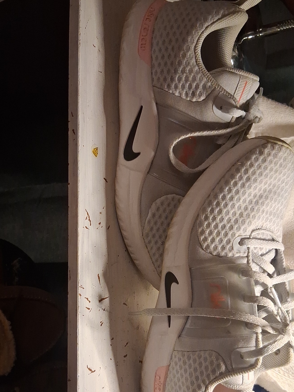 Womens Tennis Shoes